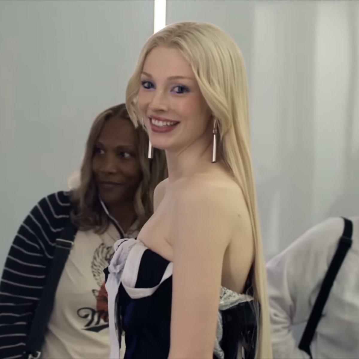 Hunter Schafer Central tweet media