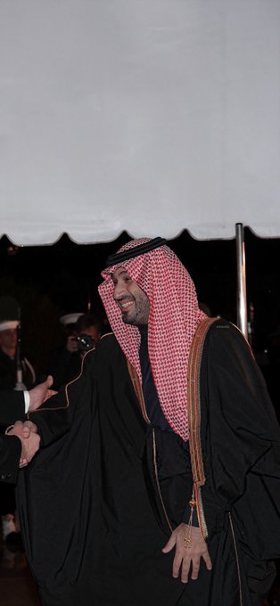 Faris09e's tweet photo. @SaudiNews50 الله يحفظ سمو سيدي ويمده بتوفيقه؛ قائد ملهم يصنع تاريخاً جديداً للمملكة في الخارطة العالمية 🇸🇦 https://t.co/Uu5FYiLS2M
