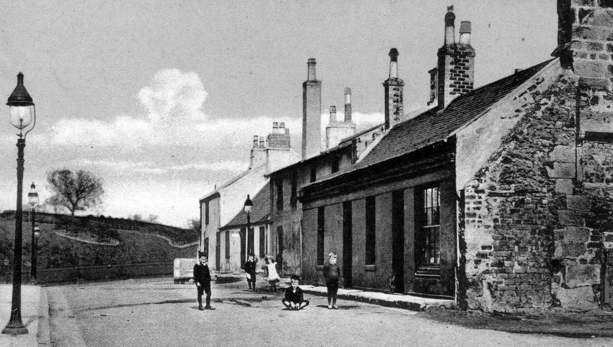 tourscotland's tweet image. Old Tour #Scotland #Ancestry Travel Visit #Genealogy #Scottish Family #History Blog #photography of the original village of Langside, #Glasgow. It was based around what is now #Algie #Street, named after #Glasgow Merchant #Matthew #Algie tour-scotland-photographs.blogspot.com/2017/05/old-ph…