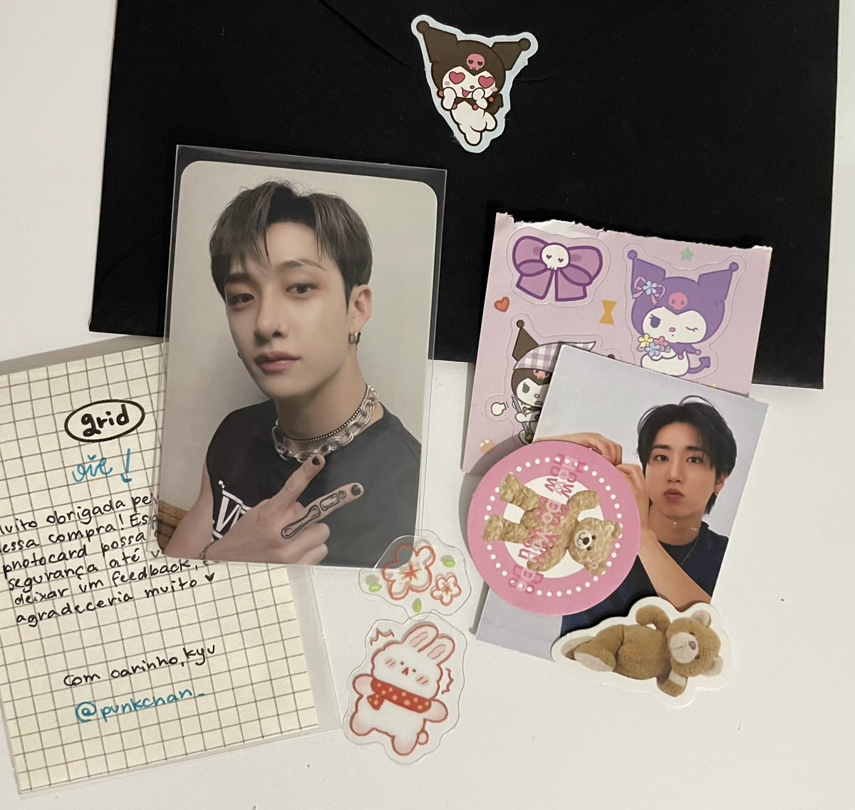 gnablixie's tweet photo. feedback positivo @punkchan_ ✨
pela venda da minha maior prio! a compra foi super tranquila, tirou minhas dúvidas e veio super bem embalado!! 
mto obrigada amg 🤍 https://t.co/e9Y8TUE9kN