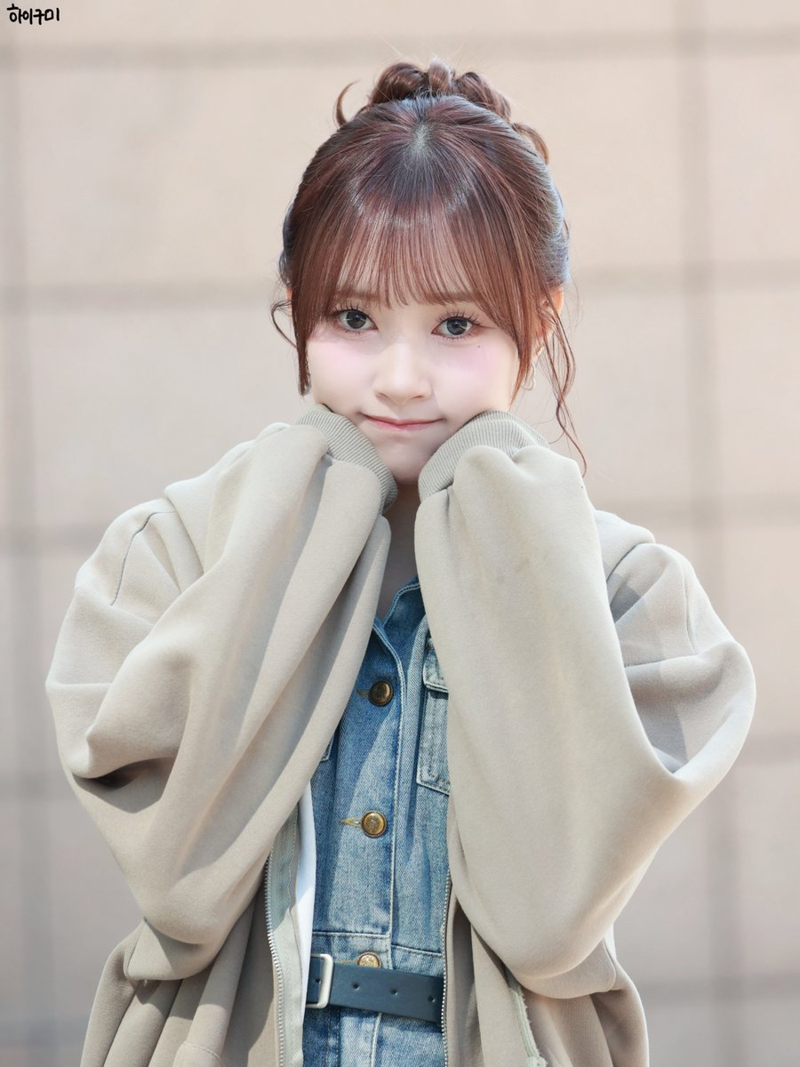 HiGumi_'s tweet photo. 260408 #첫사랑 #CSR #금희 #오늘의_그미 https://t.co/3DnNYFx1dP