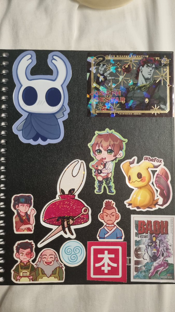 PiteoFLV's tweet photo. To tão feliz de cmo ficou meu sketchbook novo https://t.co/gNGDfHFIql