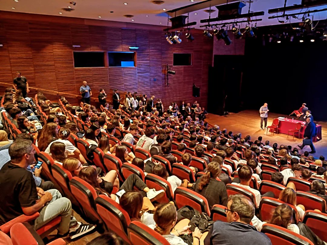 Secretaría de Relaciones Institucionales UNLP tweet media