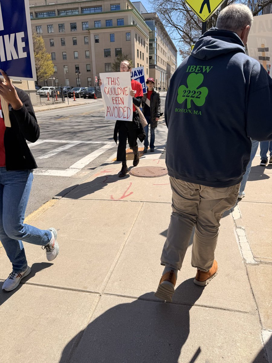 IBEW 2222 (Boston) tweet media
