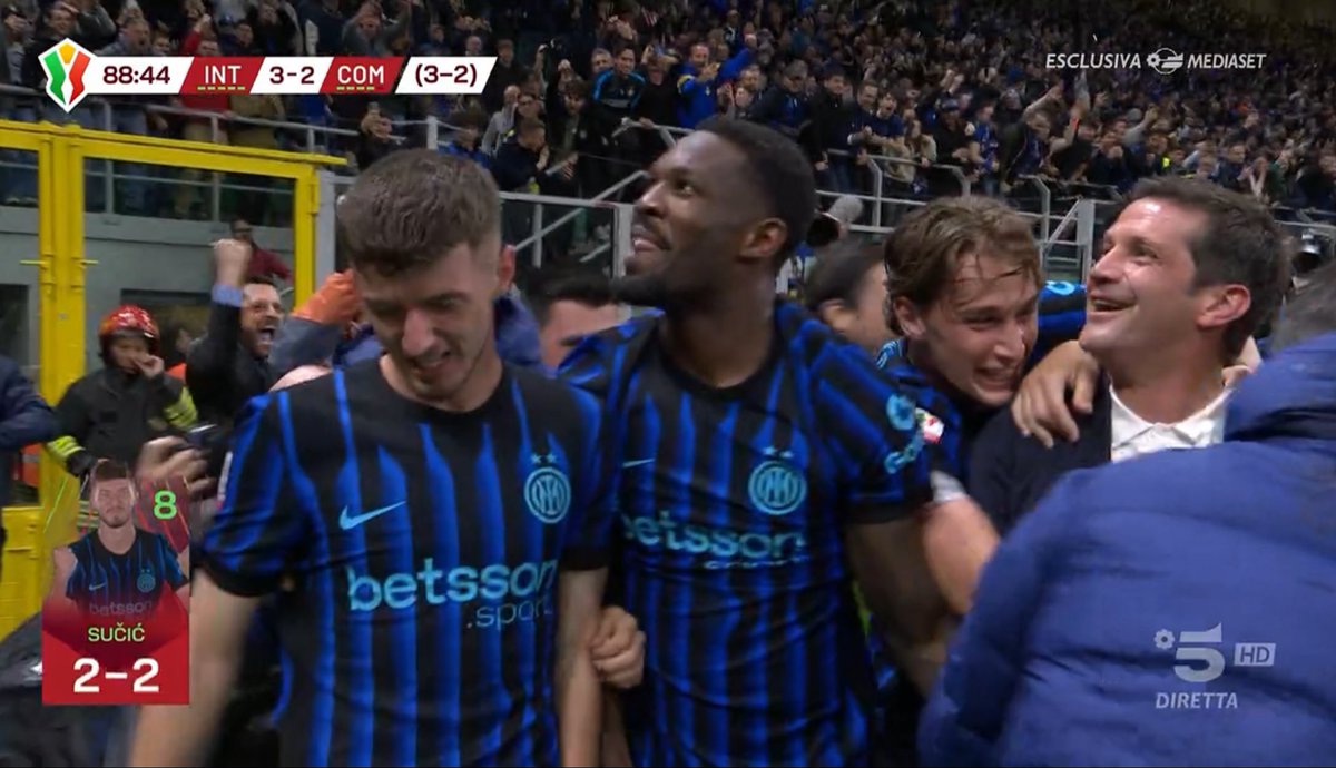 Alessandro tweet media