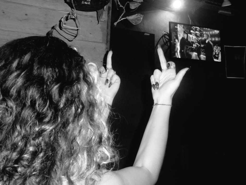 lala VIU o mcr!!! tweet media