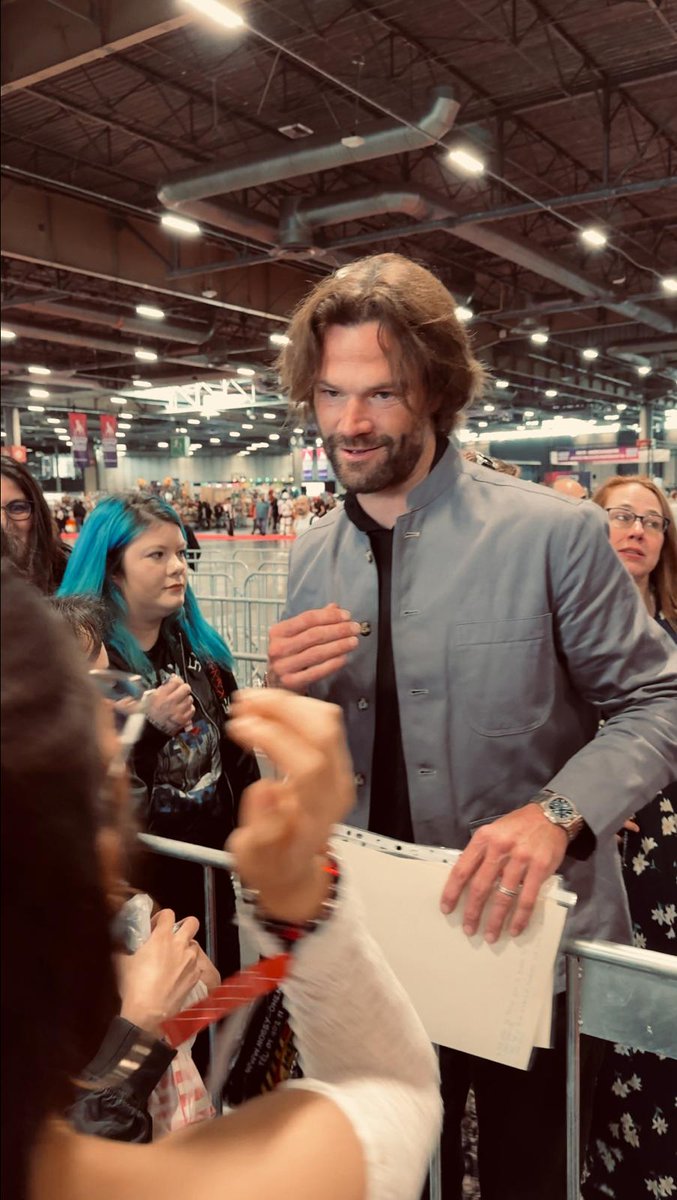 vick VAI VER O BTS tweet media