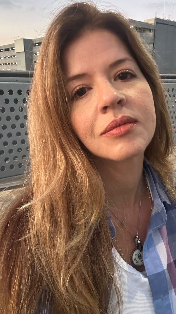 infosmarisantos's tweet photo. A mulher mais linda do mundo!😍

📲 Mariana Santos via stories https://t.co/2wvBEiTEYP