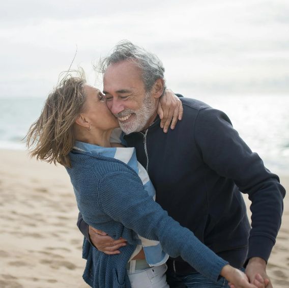 RealDateFinder's tweet image. If you’re over 35 and tired of swiping through 20-somethings, this is your spot.
Mature singles only. Real conversations.
👉 fishfordating.com/mature-dating
#MatureDating #Over35Dating #FishForDating ❤️