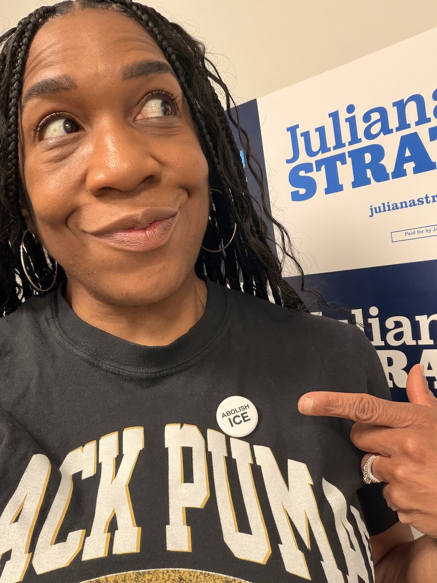 Juliana Stratton tweet media