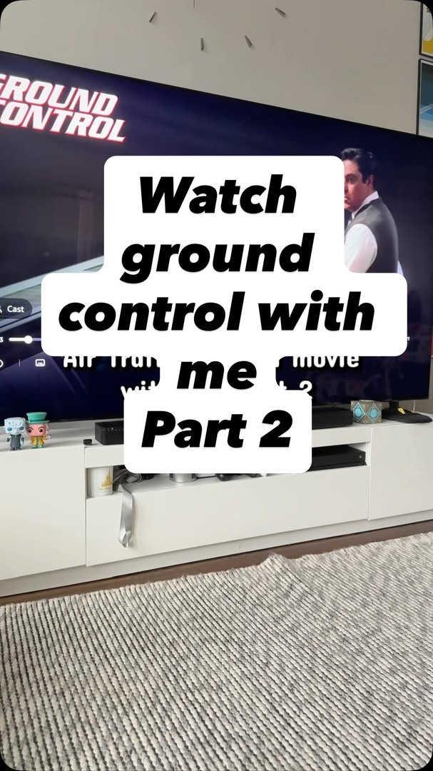PropHatCat's tweet image. Watch an air traffic control movie with me, part 2 #airtrafficcontrol #avgeek #atc #atcmovies instagr.am/p/DXaHJF9iWdW/