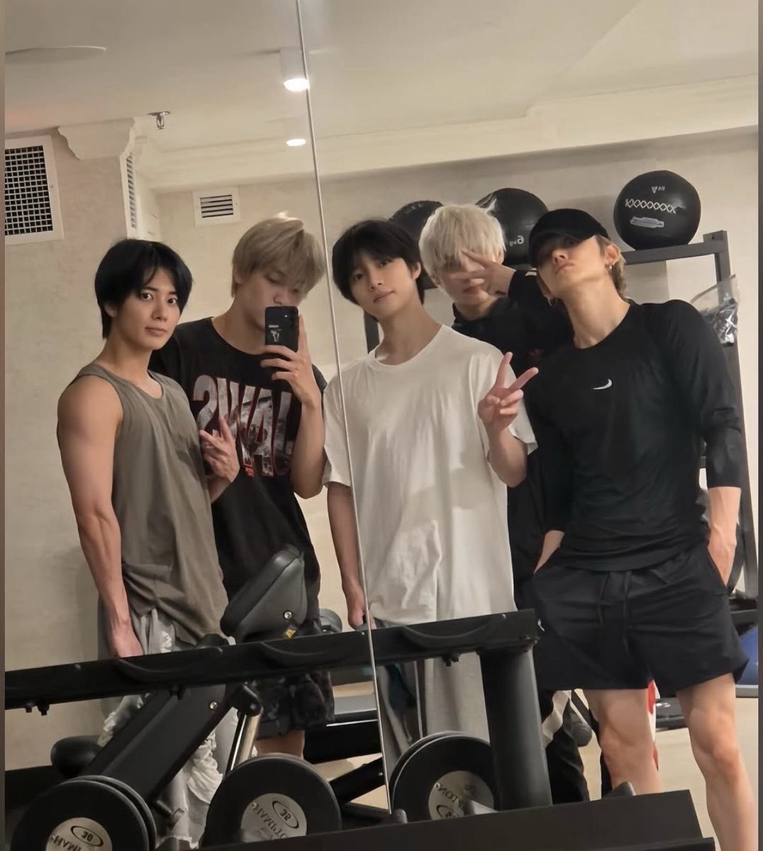 moas talking about “TXT AT WATERBOMB” as if moatwt didn’t explode when they posted this gym selfie😭😭YA’LL😭😭WE😭😭AREN’T😭😭GONNA😭😭SURVIVE😭😭😭😭😭😭😭😭😭😭😭😭😭 😭😭😭😭😭😭😭😭😭😭😭😭😭😭😭😭😭😭😭😭😭😭😭😭😭😭😭😭😭😭😭😭😭😭😭😭😭😭😭😭😭😭😭😭😭😭😭😭😭😭😭😭😭😭😭