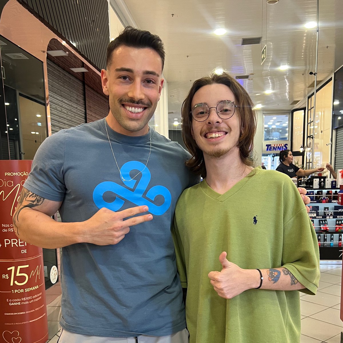 encontrei o mano <a href="/tck10_/">C9 TcK10</a> 
muito humilde 💪 vlwzao