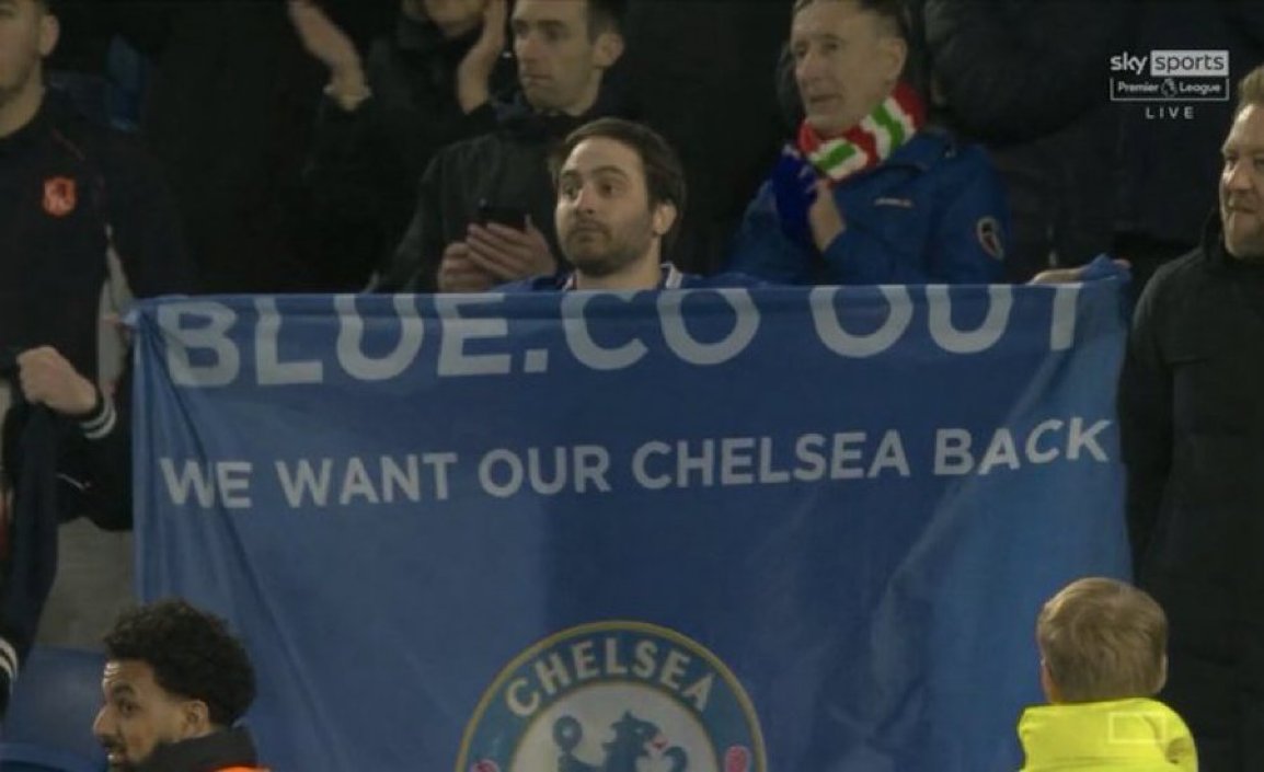 Chelsea fans’ banner in the away end:

“We want our Chelsea back.”