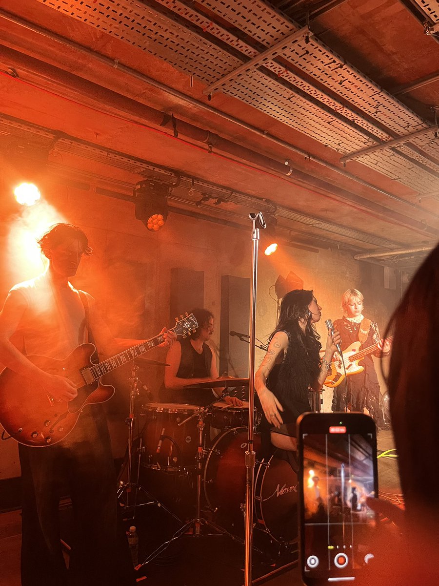 cryingtocamden's tweet photo. hottest band ever https://t.co/kVckoFWrIL