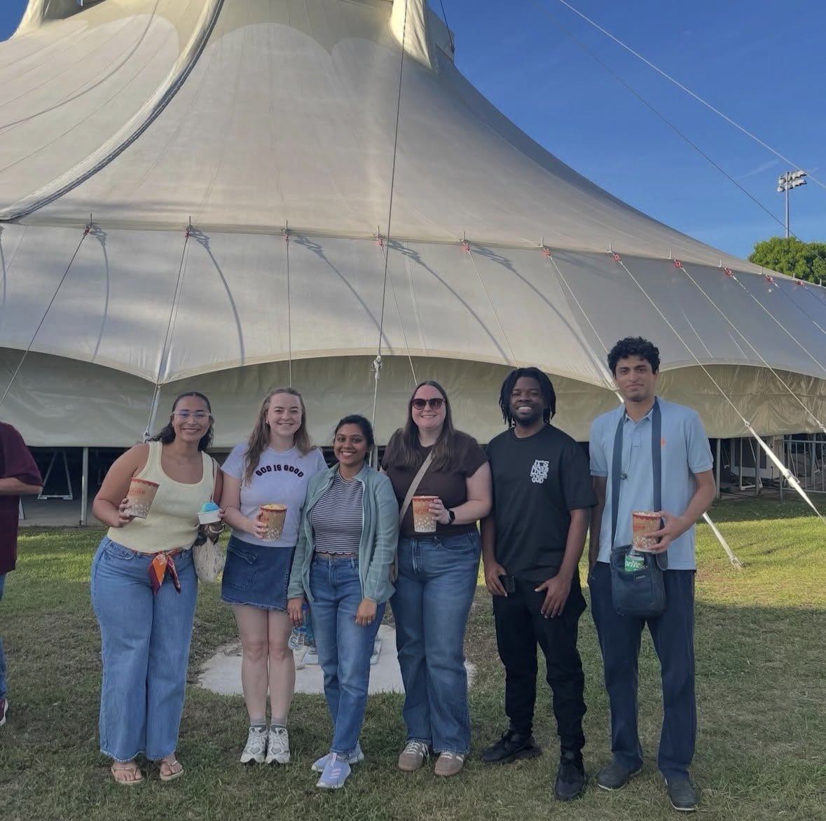 WenZhu_Lab's tweet photo. We got to see our undergrad, Avery, perform in the FSU circus! It was amazing 🎪🎪 https://t.co/X8bm26ch1S