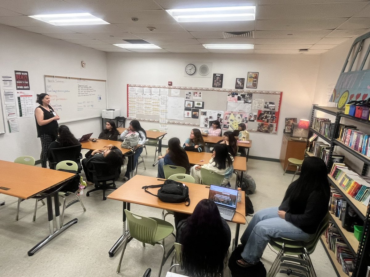 Lindsay High School tweet media