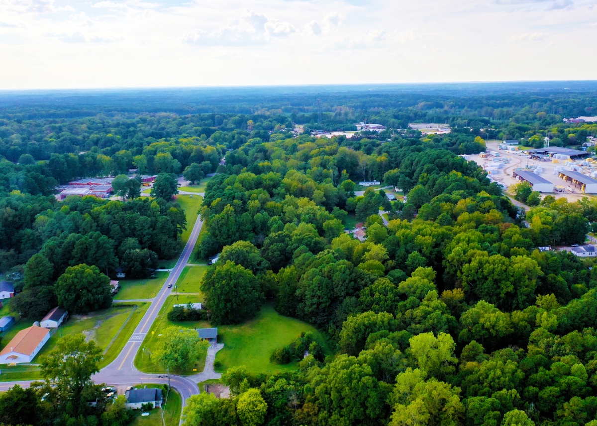 HousesLink's tweet image. 3.1 Acres for Sale in Henderson, North Carolina for $29,997. Electricity and water are available, and a perc test has been completed for septic.
For more details, click the link below
landcentury.com/land-for-sale/…

#landcentury #land #landforsale #northcarolina #fyp