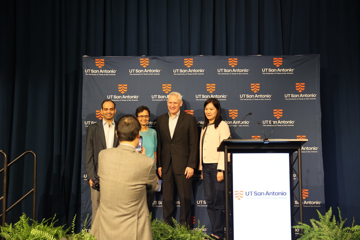 UT San Antonio Academic Affairs tweet media