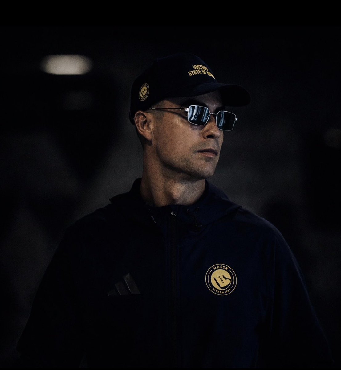 M E Hً ! tweet media