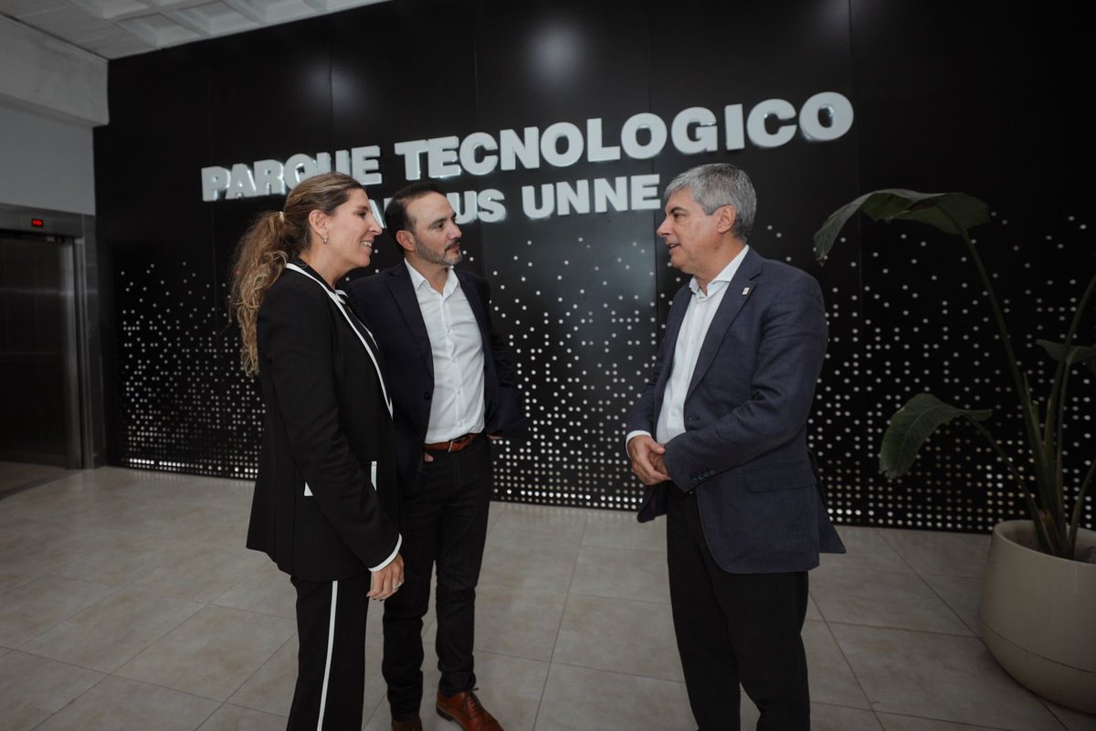 JPValdesok's tweet photo. La IA genera un gran impacto en el mundo del trabajo. Se estima que el 44% de las habilidades laborales cambiarán en los próximos cinco años, por eso, en #Corrientes, miramos al futuro. Seguimos gestionando herramientas con empresas inversoras, como lo hicimos en la #ArgentinaWeek, y hoy damos estos primeros pasos 💪