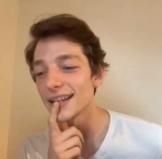 ៹ ⋆ 𝘓𝘶𝘪𝘻𝘢 ｡˚ ᡣ𐭩 tweet media