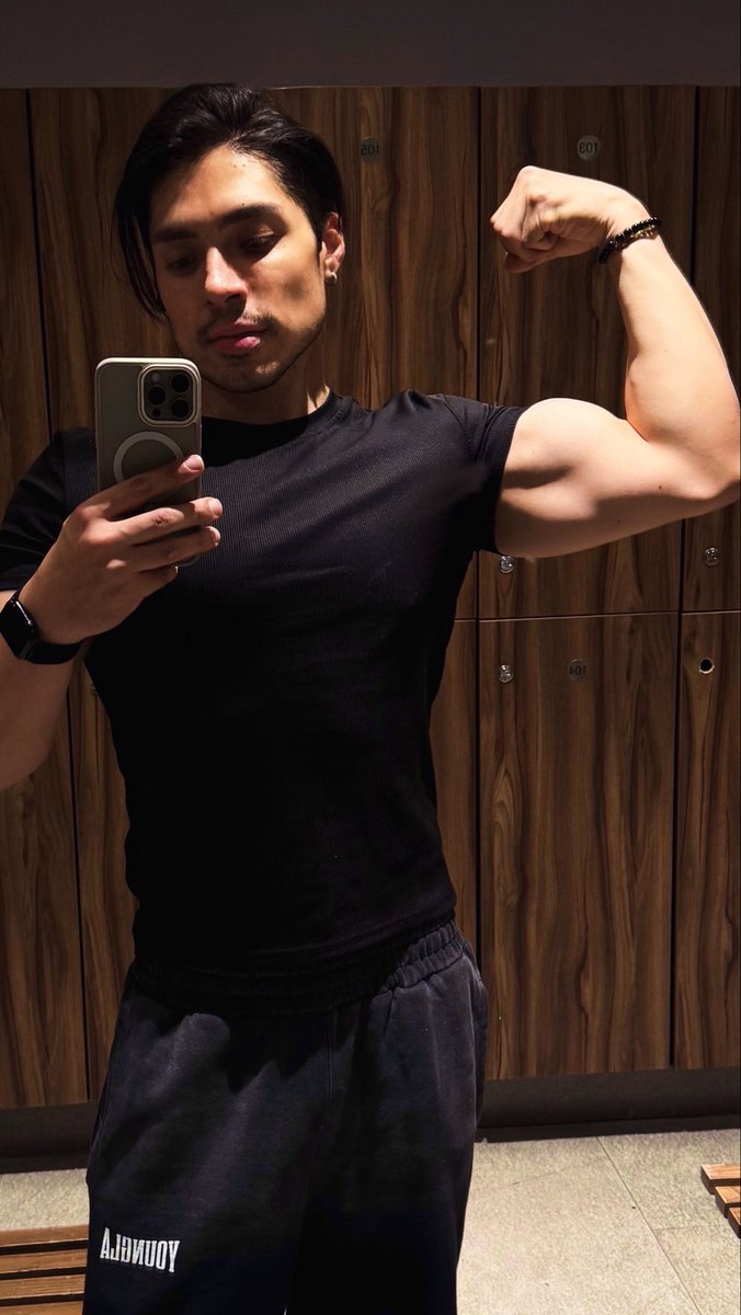Cumplido 2/5 
Como dice la chaviza fitness
