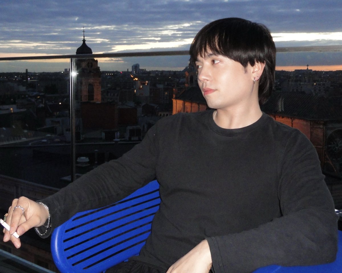 ja3w0nie's tweet image. a belgian korean in belgium looking korean #wasian #korean