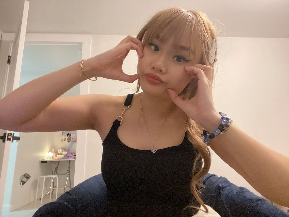 tui’s pr manager 🍥 tweet media