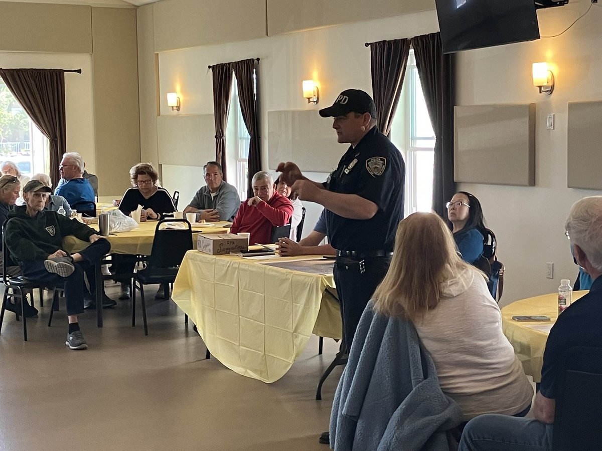 NYPD100Pct's tweet image. Our team visited #Rockaway Point Association to provide educational resources to #Breezypoint 's older adult community regarding scam prevention and safe practices.