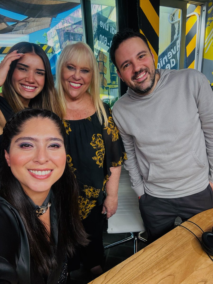 Gracias Lola por ser parte de la LINTERNA 🙌🏻✨🔦 siempre te iluminaremos 🫶🏻