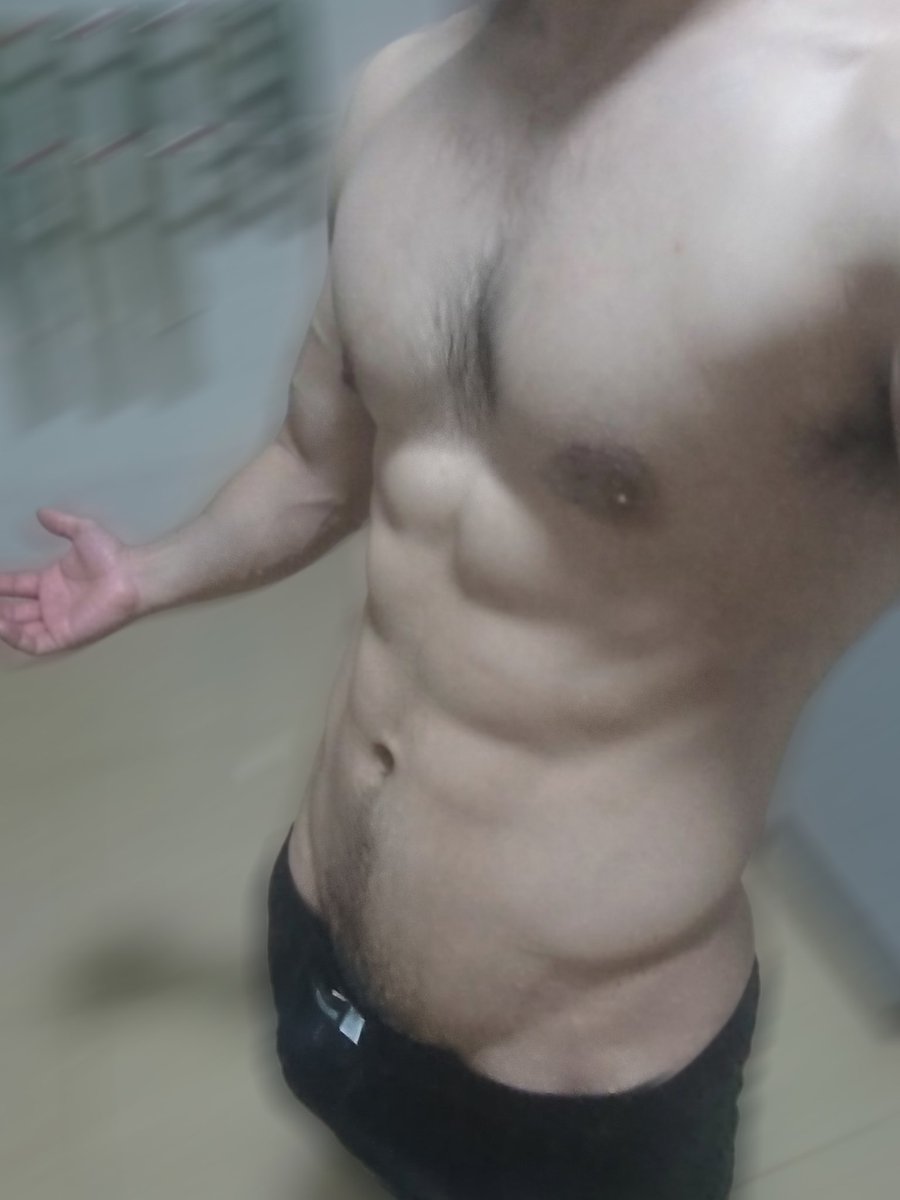 山明 tweet media