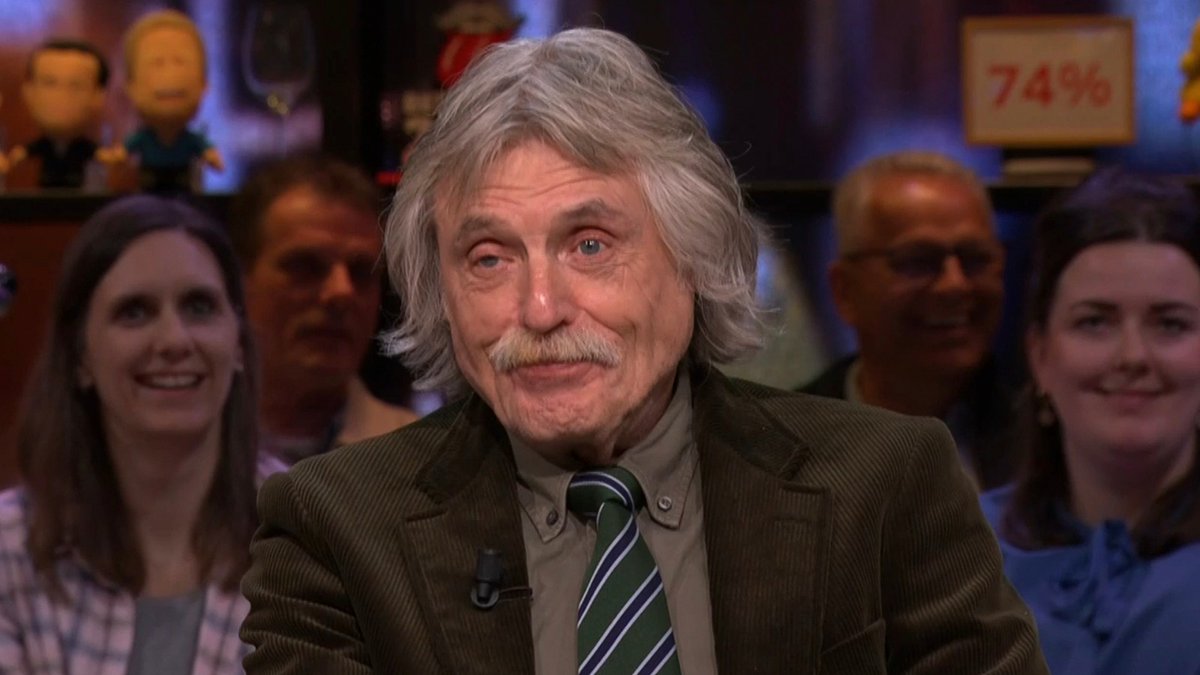 vandaaginside's tweet image. Johan Derksen hoort wie de nieuwe trainer van MVV wordt: 'Die spelen binnenkort Europees voetbal!'
vandaaginside.nl/sport/binnenla… #vandaaginside