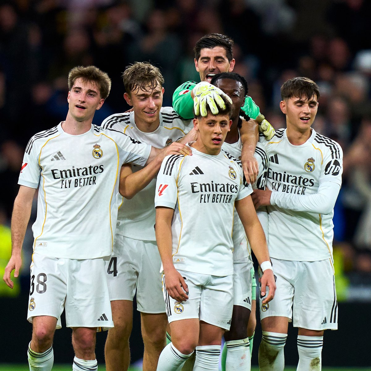 🇹🇷😮‍💨 𝗔𝗥𝗗𝗔 𝗚𝗨̈𝗟𝗘𝗥 (𝟮𝟭) is one of the 𝗠𝗢𝗦𝗧 𝗜𝗠𝗣𝗔𝗖𝗧𝗙𝗨𝗟 players of this Real Madrid squad.

𝗦𝗧𝗔𝗥𝗕𝗢𝗬 ⭐️