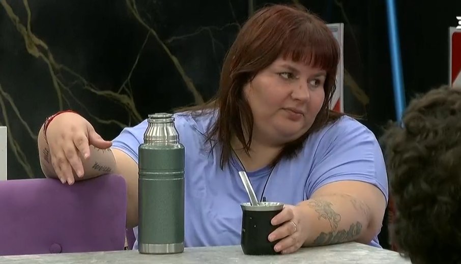 aaron  tweet media