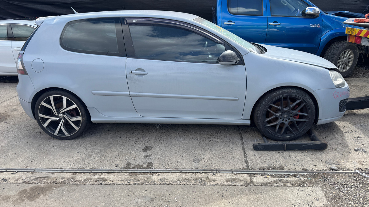 parts49765's tweet image. Now Wrecking: 2008 Volkswagen Golf GTI — Manual, 2.0L Petrol, white. Genuine parts available (VIN WVWZZZ1KZ8W217927). Ideal for restorations &amp;amp; repairs. Details: wix.to/fzEQhq3 #GolfGTI #VW #CarParts #NowWrecking