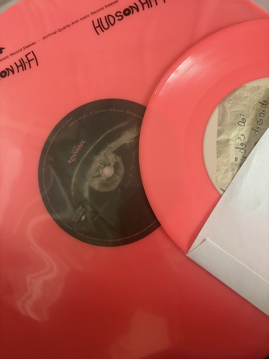 gray✮ so in love ♡ tweet media