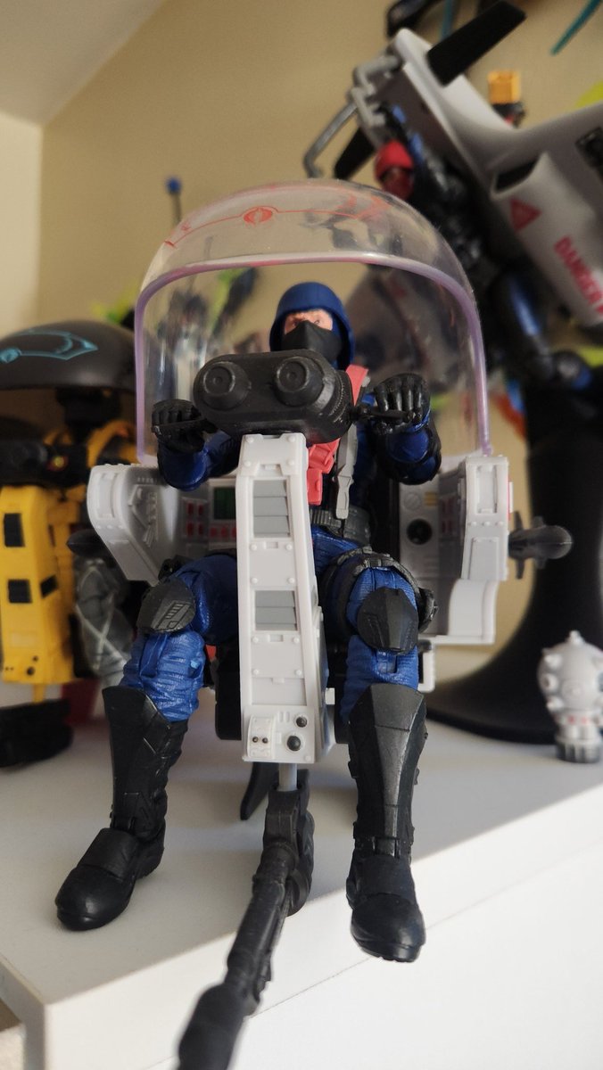 HeltzMJ's tweet image. I wanted the Tele Viper to be in the mix on the stands. I personally feel the troopers belong in the trouble bubbles. Who is piloting yours? #GIJoe #gijoecollectors #ActionFigure #GIJoeClassified #yojoe #arah #cobra