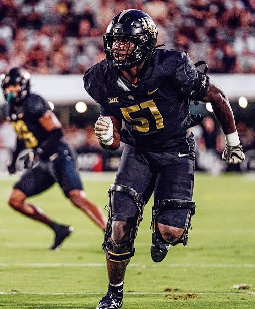 (Thomas) threes&tds tweet media