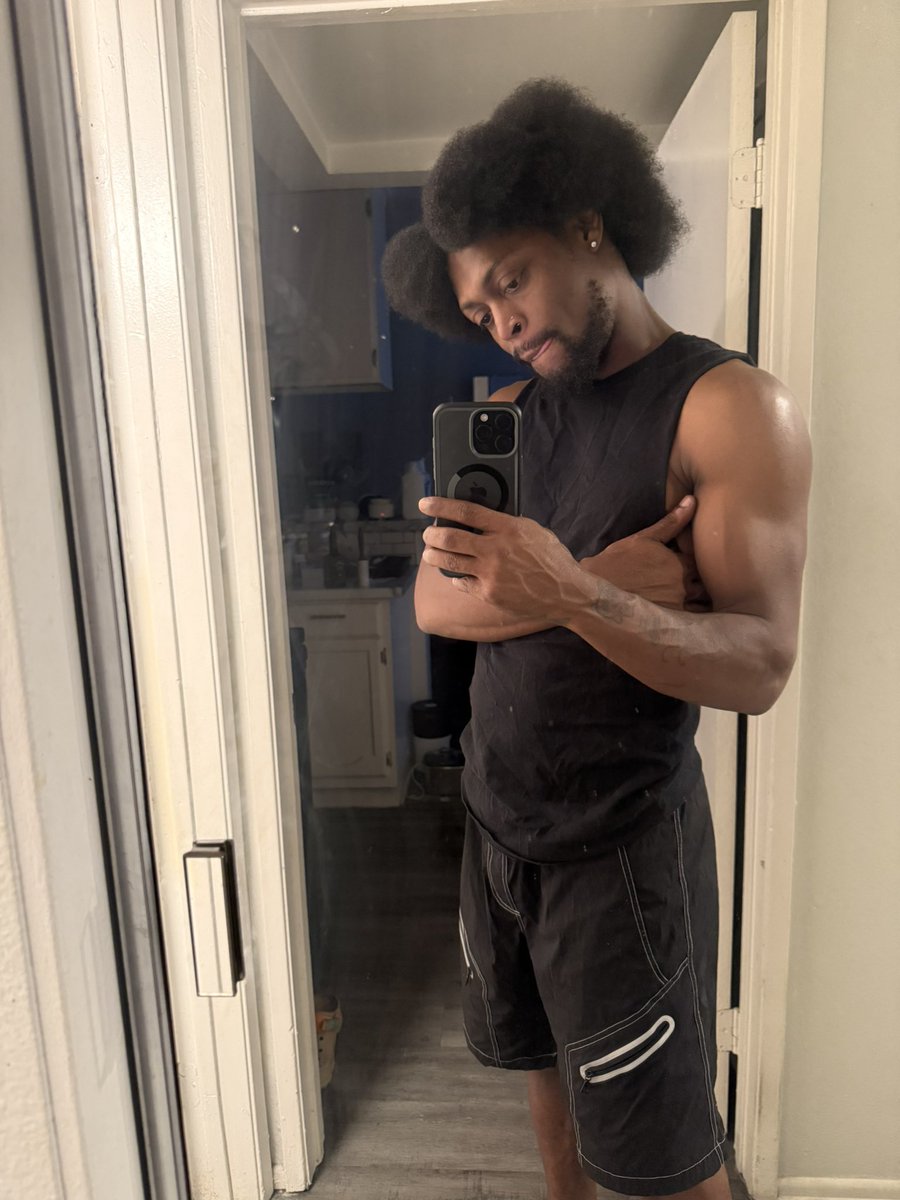 KyzerZaddy🇯🇲 tweet media