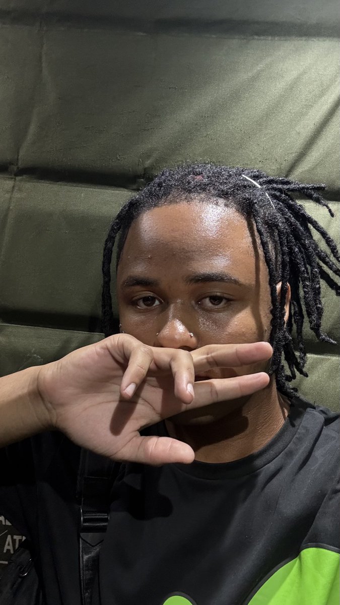 wish for glory tweet media