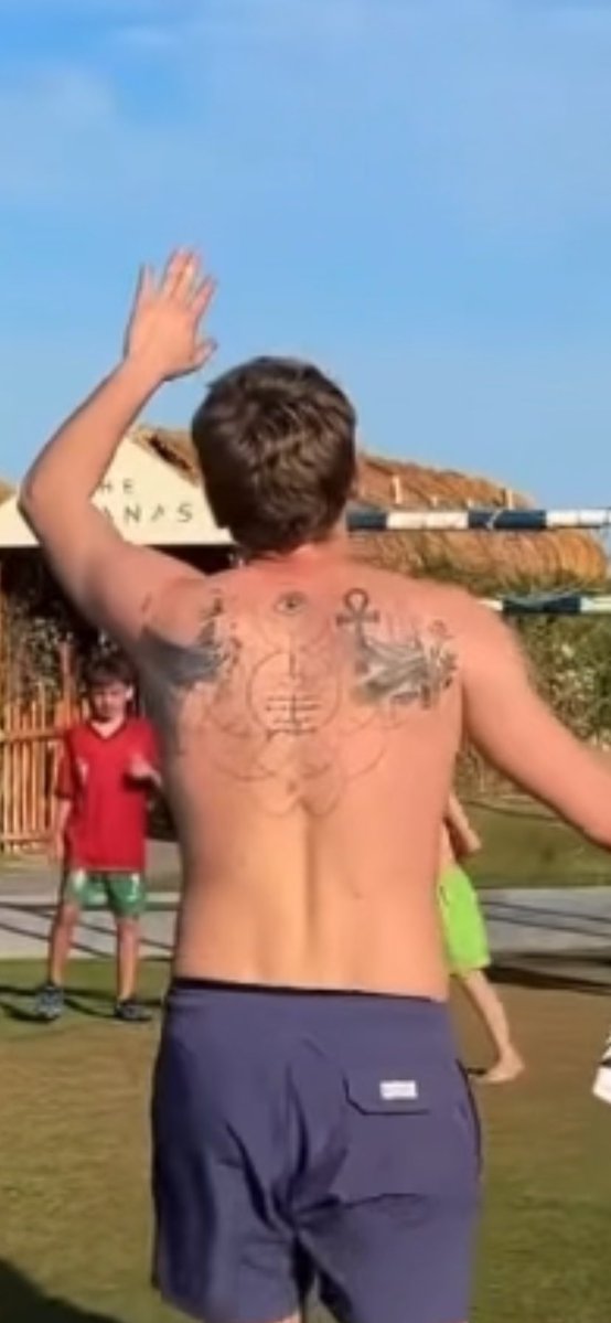 𝒽𝒾𝓁𝒶𝓁 𝓈𝒶𝓃𝓁𝒾 tweet media