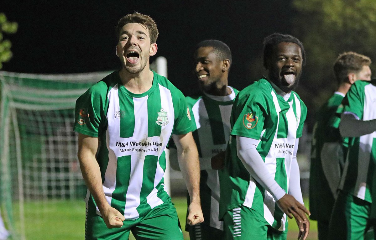 NickyHayesPhoto's tweet photo. OMG What a fantastic 2nd half for @GWRovers as they beat @LittleOakleyFC 4-0 in the @EssexSenior Errington Cup semi final with goals from @harrytalbs Jack Mitchell @mgnandi14 and @MHarbrow Well done to @marcusbowers89's team @CJPhillips1982 Echo https://t.co/pQCviBIFrH