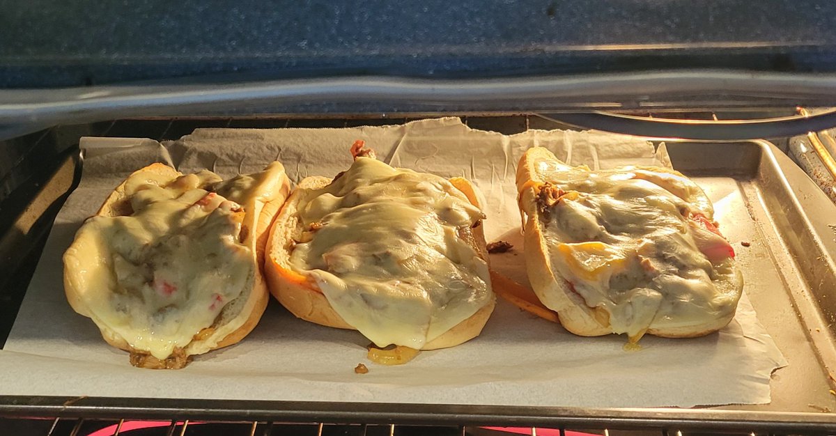 Lunar_Luster's tweet image. Cheese steak sandwiches. It's what's for dinner 😋