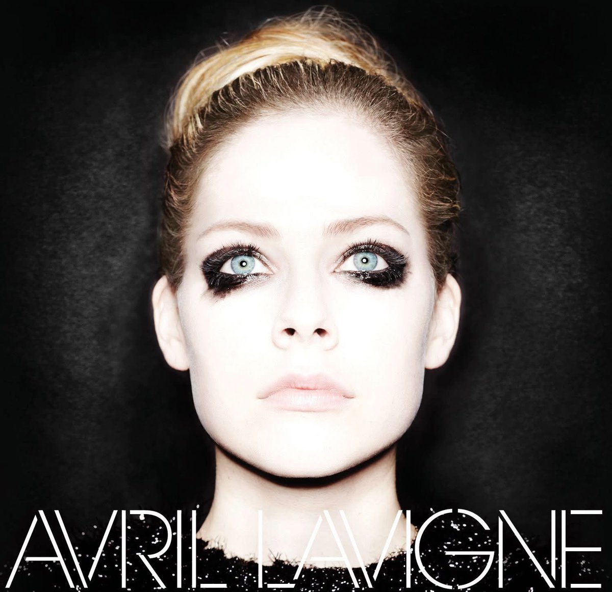 aboutavrilla_'s tweet image. #facts 
"Avril Lavigne" es el quinto álbum de estudio de @AvrilLavigne, se lanzó el 01 de noviembre de 2013 a través de Epic Records en Norteamérica y el 05 de noviembre mundialmente por Sony Music Entertainment.

¿Cuál es tu canción favorita de este álbum? 👀🖤

#AvrilLavigne