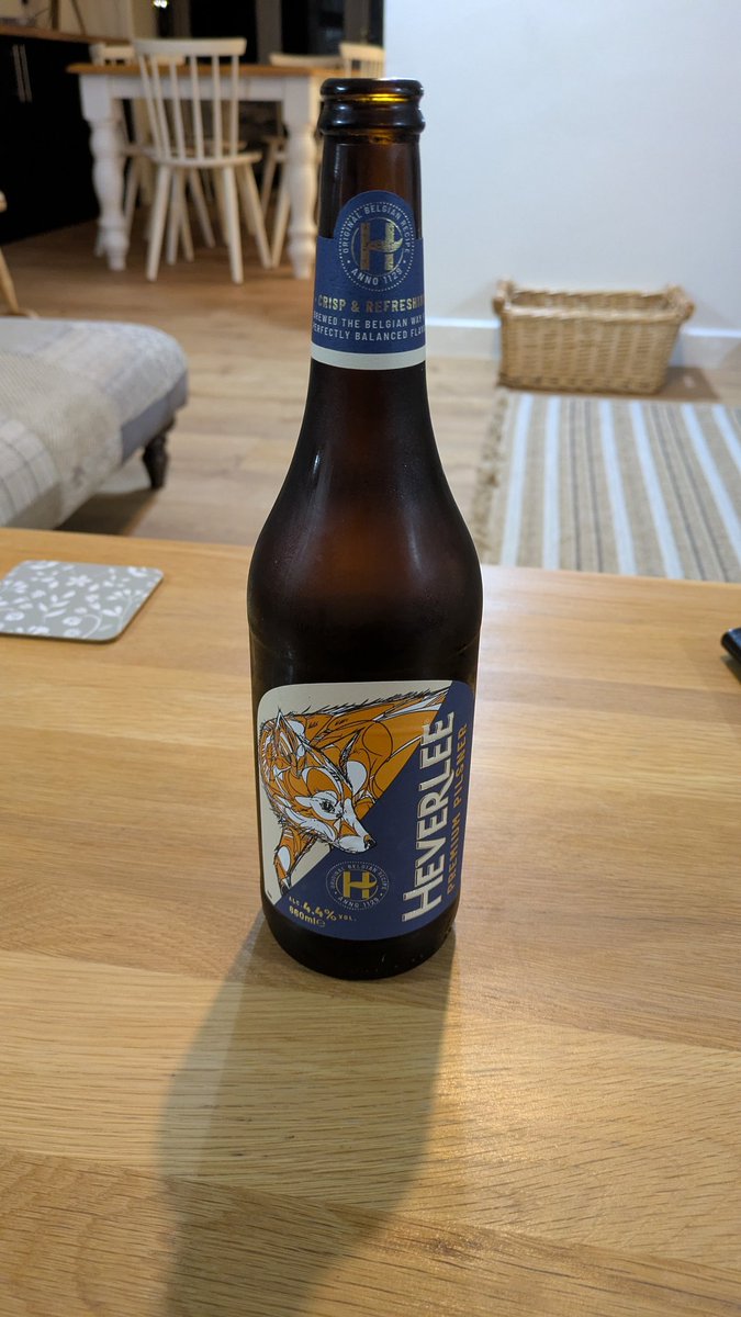 CMack_1884's tweet photo. Just home. Cheers @StJohnstone 
#CHAMPIONS https://t.co/ZA8B7Rx2sv