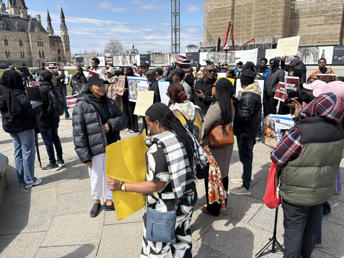 Today in Ottawa, the Banyamulenge community protested ongoing Genocide in eastern DRC, condemning drone attacks and the blockade imposed against Banyamulenge civilians by DRC and Burundian forces.
They demand justice, protection, and urgent international action to stop the