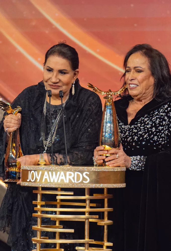 Qio | كيو tweet media