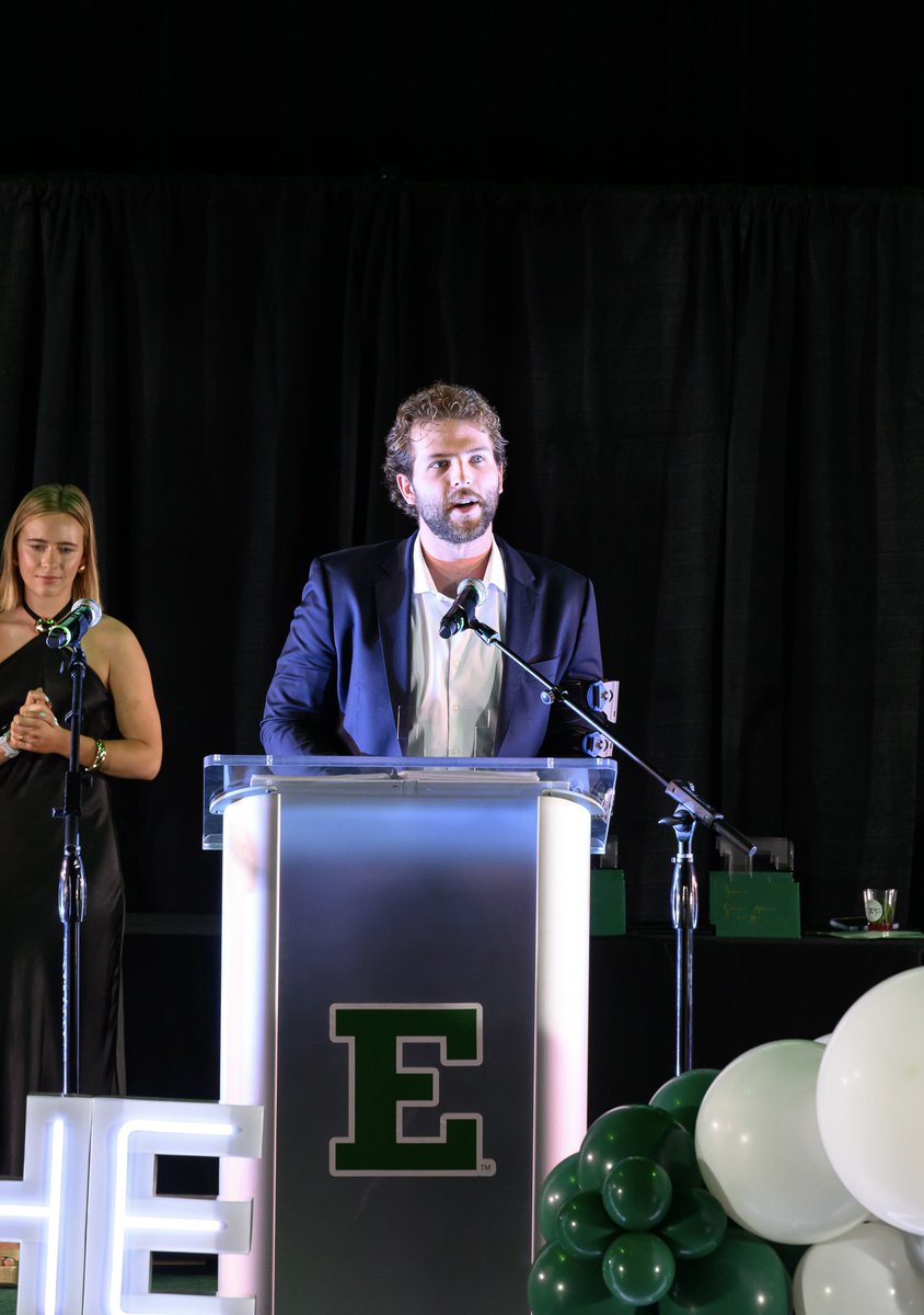 EMU_Baseball's tweet photo. Boys cleaned up at the Ypsi’s!👏

🏆Trevor Beerman: Asst. Coach of the Year
🏆Kevin Krill: Scholar-Athlete of the Year

@BeermanTrevor | @kkrill451 https://t.co/loc8W8B9hp