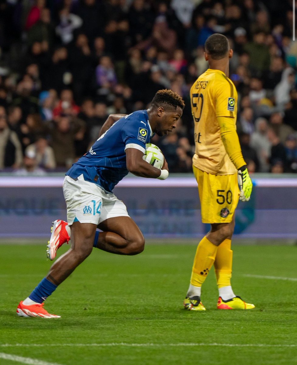 AllezLesLions's tweet image. 🔵 Quand l’OM comptait sur ses internationaux camerounais pour arracher un précieux point face à Toulouse (2-2) en Ligue 1 il y a 2 ans 💯🇨🇲:

▪️But de Jean Onana (38’)
▪️But de Faris Moumbagna (90+6’)

#Flashback